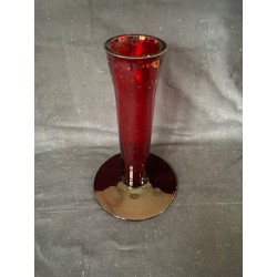 Rød glasvase