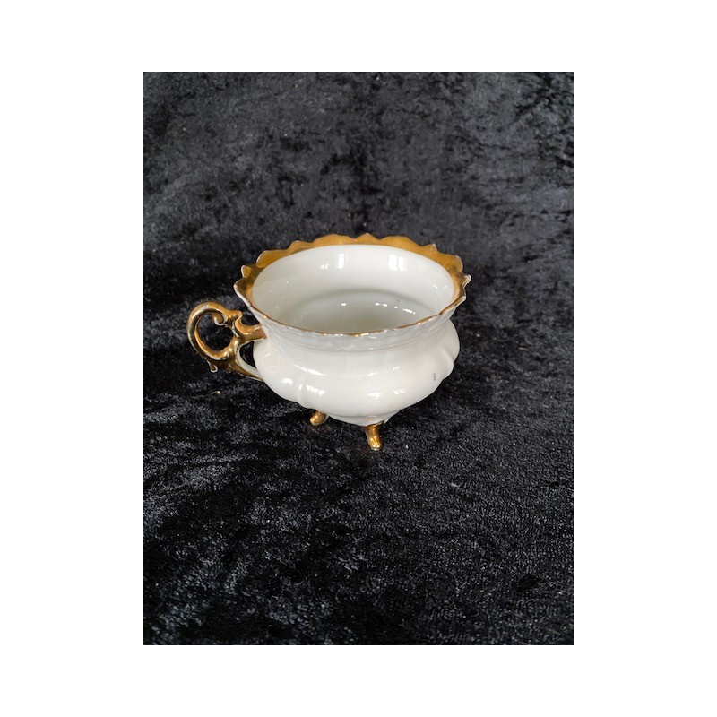 Porcelænskop med guldfødder